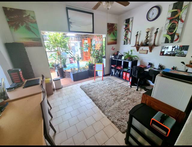 4 BEDROOM HOUSE FOR SALE IN MAYBERRY PARK